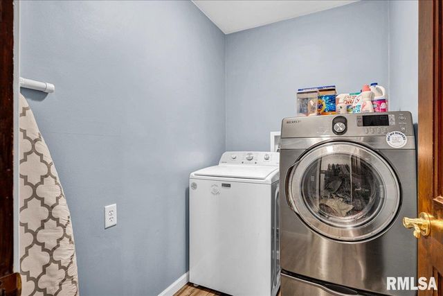 14927 N IVY LAKE Road, Chillicothe, IL 61523