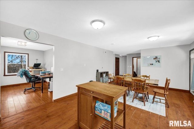 14927 N IVY LAKE Road, Chillicothe, IL 61523