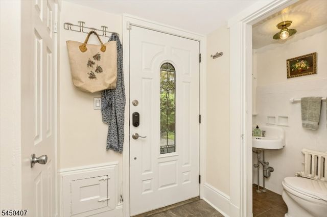 578 Ridgewood Ave, Glen Ridge Boro Twp., NJ 07028