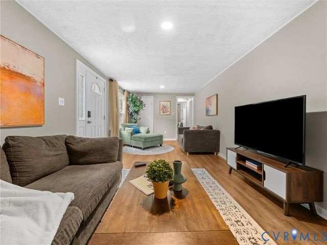 11640 River Rd, Chesterfield, VA 23838