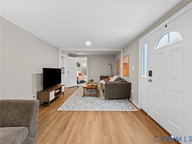 11640 River Rd, Chesterfield, VA 23838