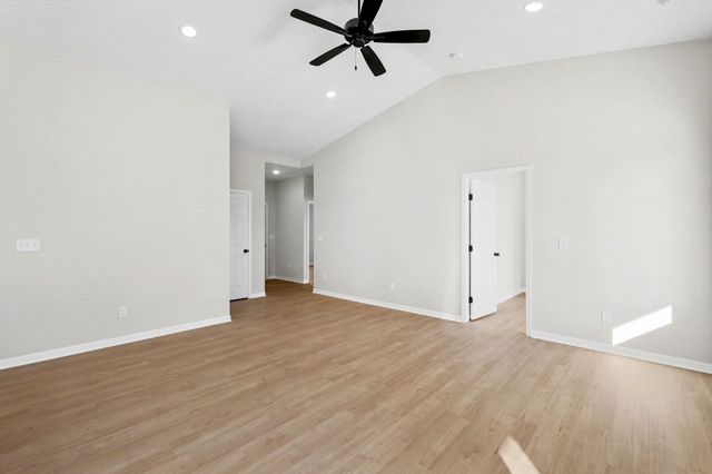 9155 E Chris, Bel Aire, KS 67226