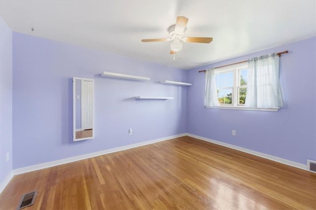 230 Main Blvd, Ross Twp, PA 15237