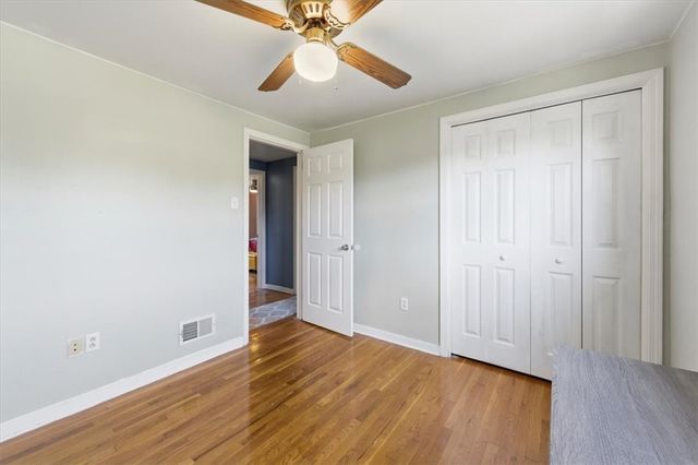 230 Main Blvd, Ross Twp, PA 15237