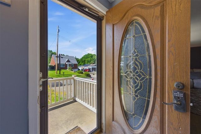 230 Main Blvd, Ross Twp, PA 15237