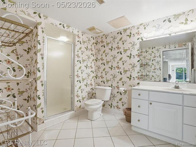 860 Troon, Highland, MI 48357