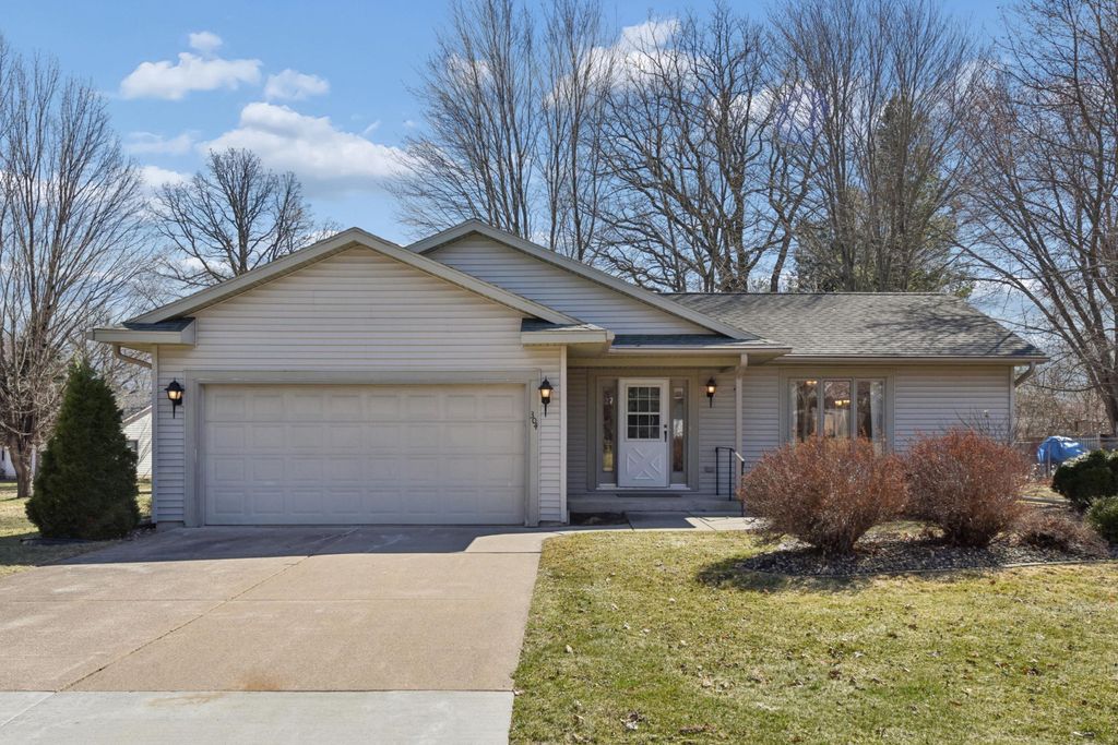 304 Spruce Drive, Woodville, WI 54028