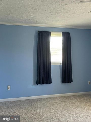 175 BLACKWELL RD, Colonial Beach, VA 22443