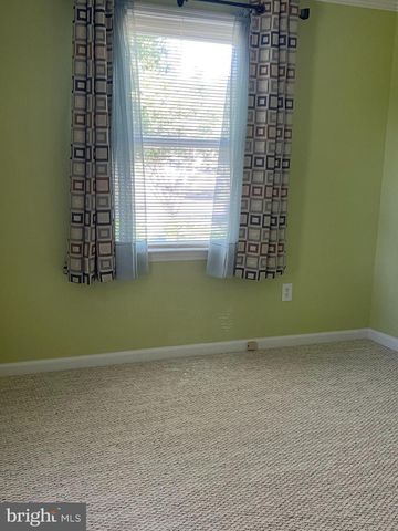 175 BLACKWELL RD, Colonial Beach, VA 22443
