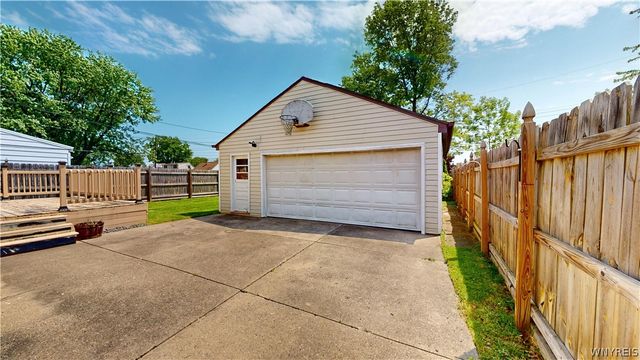55 Fontaine Drive, Cheektowaga, NY 14215