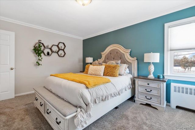 46 Lincoln Street, Farmingdale, NY 11735