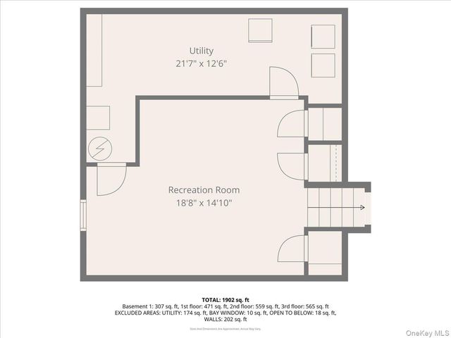 46 Lincoln Street, Farmingdale, NY 11735