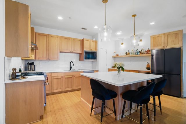 1 Roebling Way, 504, Covington, KY 41011