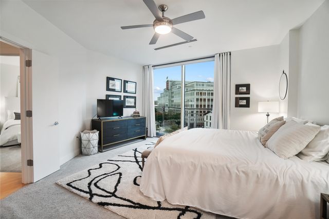 1 Roebling Way, 504, Covington, KY 41011