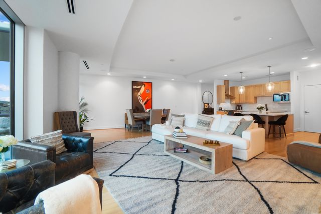 1 Roebling Way, 504, Covington, KY 41011