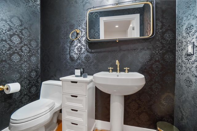 1 Roebling Way, 504, Covington, KY 41011