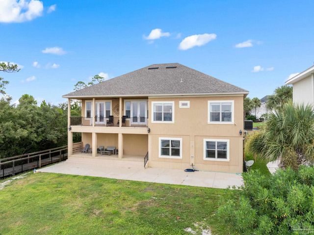 1921 Costa Verde Ct, Navarre, FL 32566