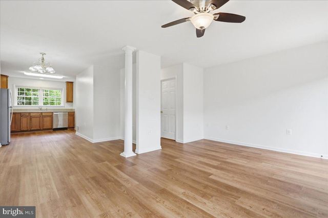 32 MABEL LN, Martinsburg, WV 25404