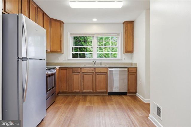32 MABEL LN, Martinsburg, WV 25404