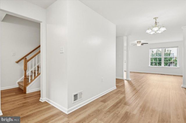 32 MABEL LN, Martinsburg, WV 25404