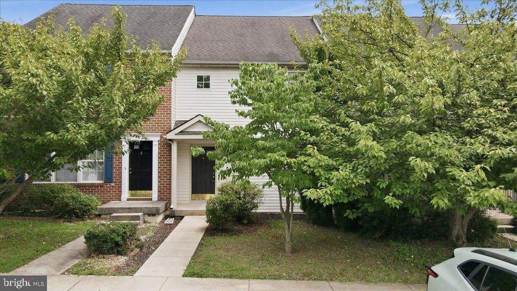 32 MABEL LN, Martinsburg, WV 25404