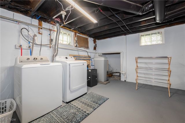 6350 Highton Street SW, Navarre, OH 44662