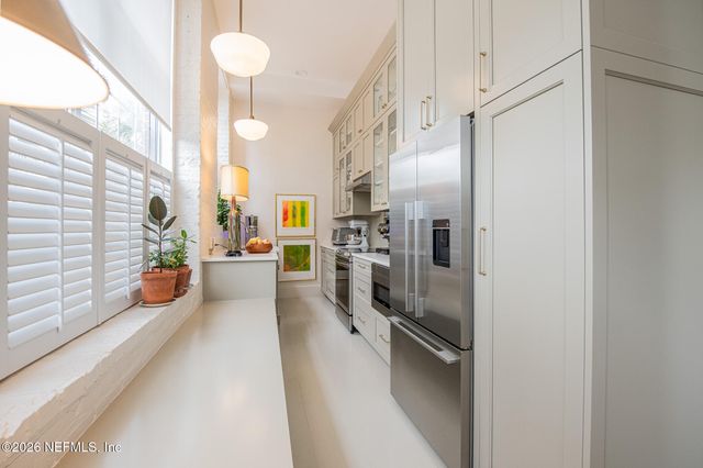 1951 N MARKET Street 1, Jacksonville, FL 32206