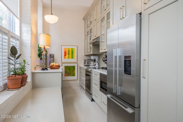 1951 N MARKET Street 1, Jacksonville, FL 32206