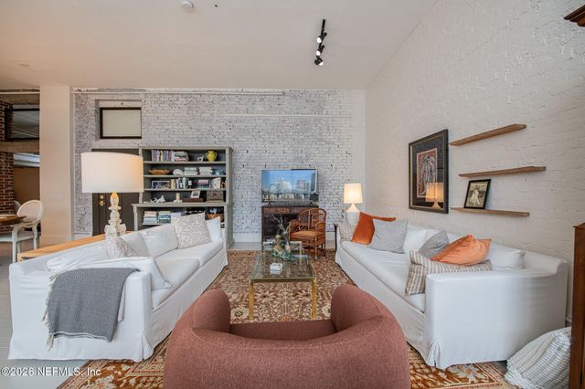 1951 N MARKET Street 1, Jacksonville, FL 32206