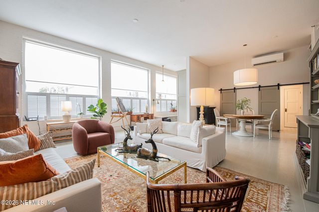 1951 N MARKET Street 1, Jacksonville, FL 32206