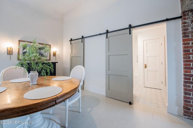 1951 N MARKET Street 1, Jacksonville, FL 32206