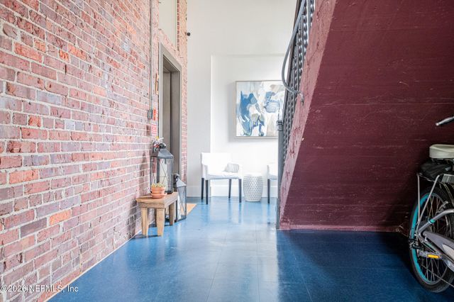 1951 N MARKET Street 1, Jacksonville, FL 32206