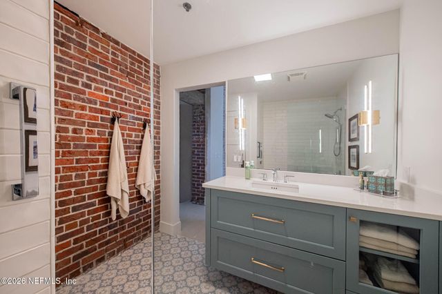 1951 N MARKET Street 1, Jacksonville, FL 32206