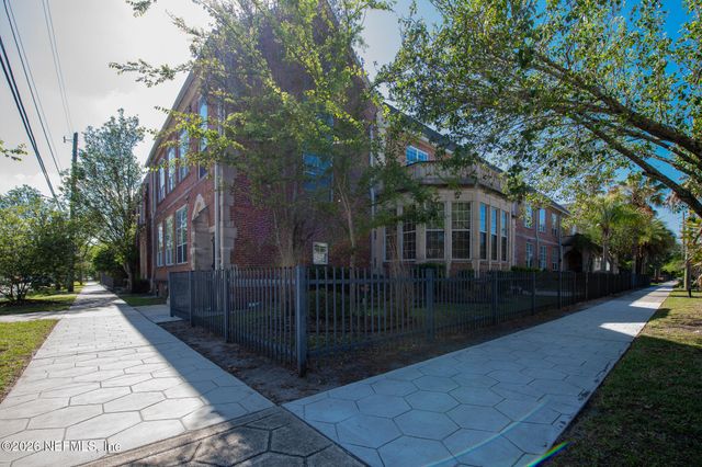 1951 N MARKET Street 1, Jacksonville, FL 32206