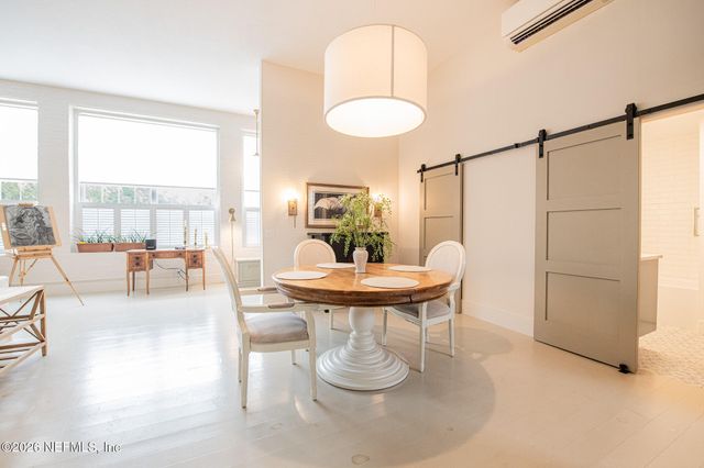 1951 N MARKET Street 1, Jacksonville, FL 32206