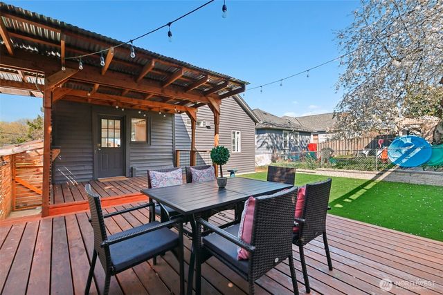 3414 15th Avenue S, Seattle, WA 98144