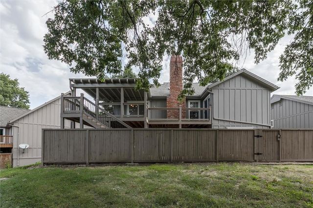 12560 W 82nd Terrace, Lenexa, KS 66215