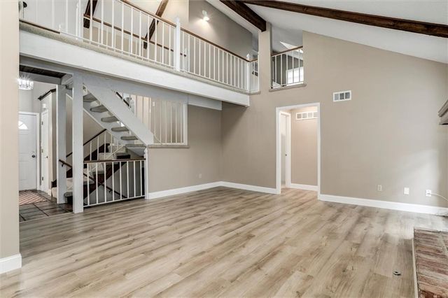 12560 W 82nd Terrace, Lenexa, KS 66215
