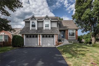 12560 W 82nd Terrace, Lenexa, KS 66215