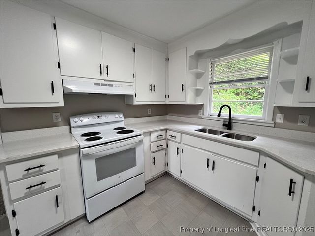 296 Decatur Drive, Fayetteville, NC 28303