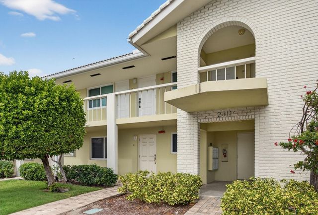 2311 NE 36th Street 1F, Lighthouse Point, FL 33064