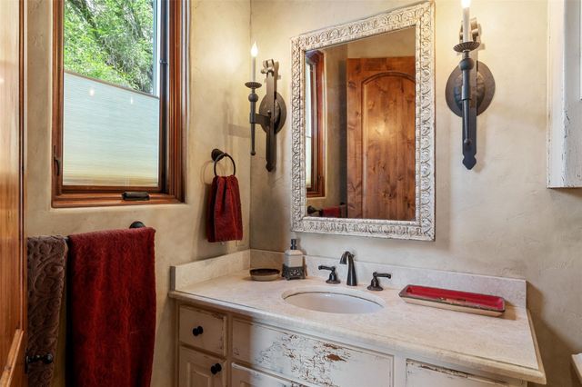 111 Sailfish ST, Austin, TX 78734