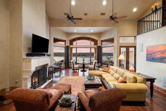 111 Sailfish ST, Austin, TX 78734