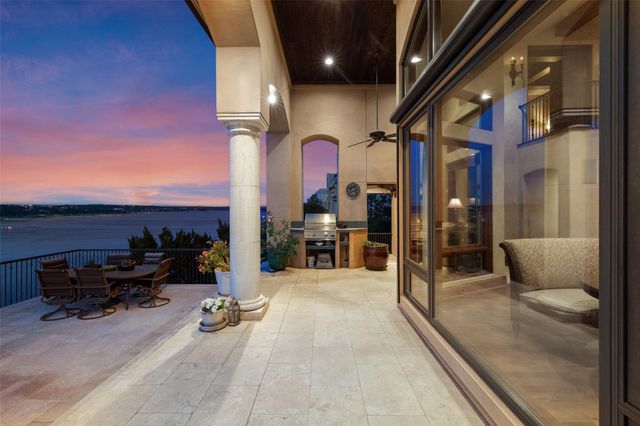 111 Sailfish ST, Austin, TX 78734