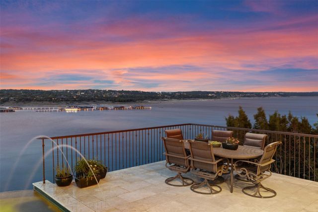 111 Sailfish ST, Austin, TX 78734