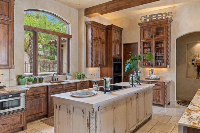 111 Sailfish ST, Austin, TX 78734