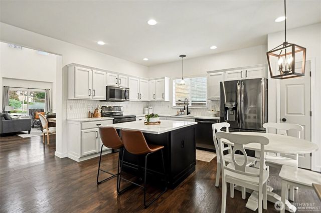 13530 43rd Avenue SE, Mill Creek, WA 98012