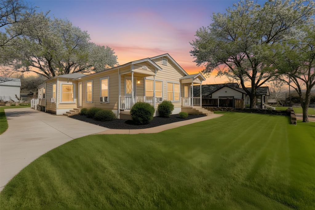 7242 Pecan Street, Frisco, TX 75034