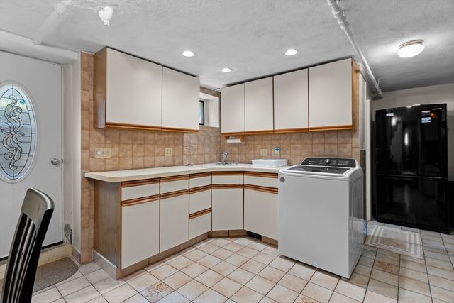 96 Loring Ave, Winchester, MA 01890