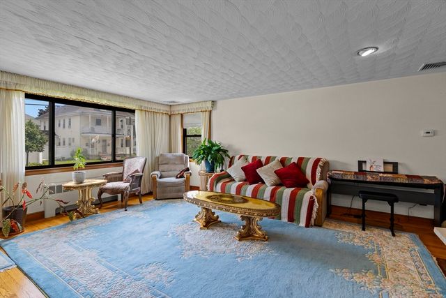 96 Loring Ave, Winchester, MA 01890